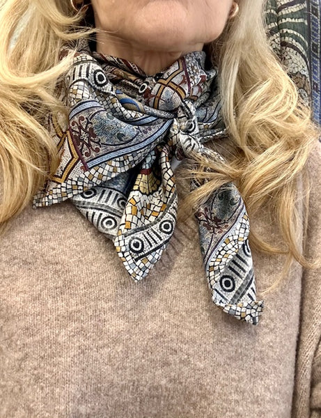 NEW BLOCK PATCHWORK 100% SILK 90 X90 CLASSIC SCARF - The Block Collection